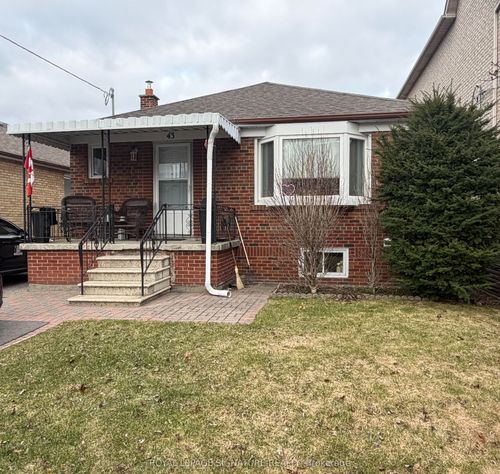 ll-43 St George St, Etobicoke, ON, M8Z3Y6 | Card Image