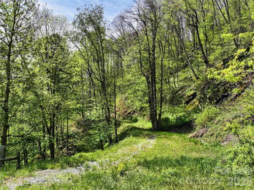45-9999 Divit Rd, Waynesville, NC, 28785 | Card Image