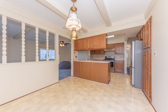 37332 Munger Dr, House other with 3 bedrooms, 2 bathrooms and null parking in Livonia MI | Image 13