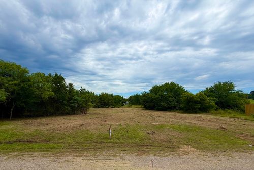204 Willow Creek Court, Mansfield, TX, 76063 | Card Image