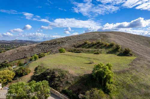 1280 Woodland Grove Ct, Westlake Village, CA, 91362-5621 | Card Image