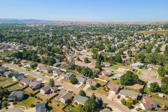 2503 Shad St, House other with 4 bedrooms, 2 bathrooms and null parking in RAPID CITY SD | Image 36