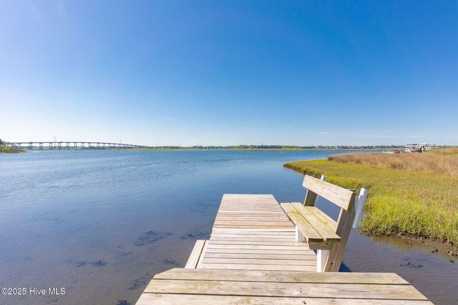 111 Magens Ct E, House other with 4 bedrooms, 4 bathrooms and 2 parking in Cedar Point NC | Image 57