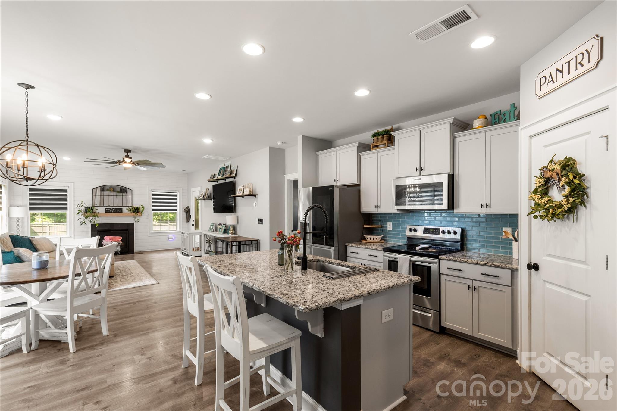 Residential in Lancaster 5