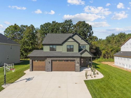 2200 Softwind Road, FOX CROSSING, WI, 54956 | Card Image