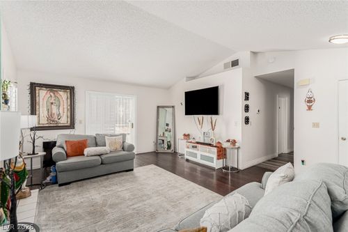 2236 Welsey Manor Dr, Las Vegas, NV, 89156-1004 | Card Image