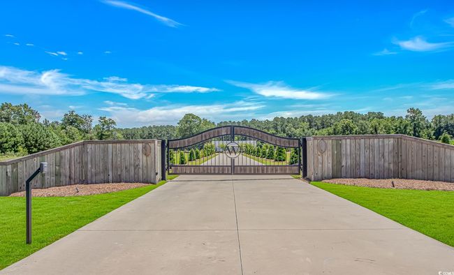 View of gate | Image 31