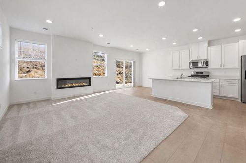 180 Huntington Dr, Waconia, MN, 55387-5520 | Card Image