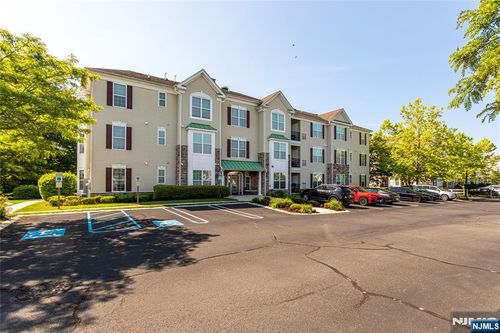 40 Azalea Dr, Old Bridge, NJ, 08857-4408 | Card Image