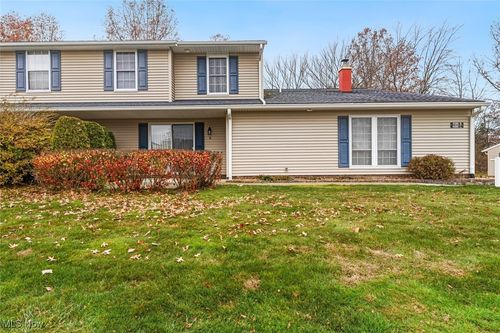 unit-b-4916 Friar Rd, Stow, OH, 44224-2030 | Card Image