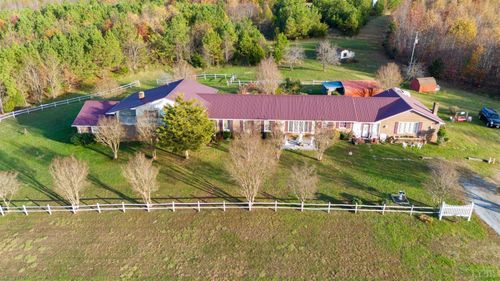 389 Delta Dr, Hurt, VA, 24563-3419 | Card Image