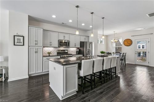 8426 Gayle Ln, Toano, VA, 23168-9648 | Card Image