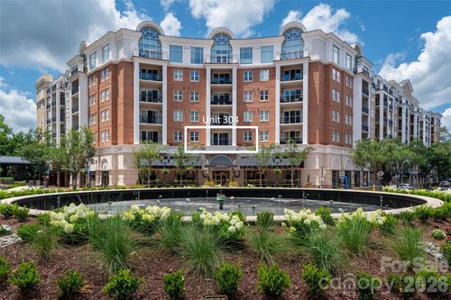 304-4620 Piedmont Row Dr, Charlotte, NC, 28210-4288 | Card Image