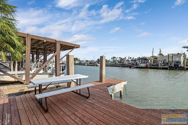813 Tarpon Ave, House other with 3 bedrooms, 3 bathrooms and 1 parking in Port Isabel TX | Image 9