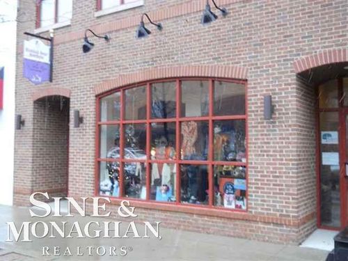 ste-7-17027 Kercheval Ave, Grosse Pointe, MI, 48230-1539 | Card Image