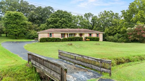 557 Alvin York Hwy, Whitwell, TN, 37397-5683 | Card Image