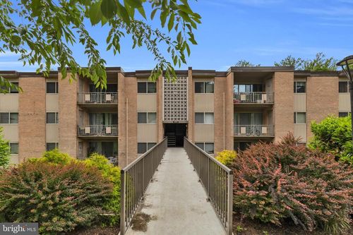 304-5107 Crossfield Ct, ROCKVILLE, MD, 20852-2141 | Card Image