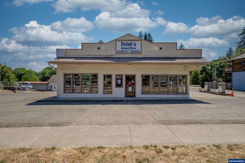 401 N Main St, Falls City, OR, 97344-9792 | Card Image