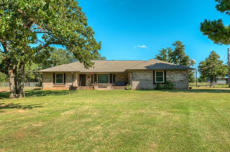 15th St, Choctaw, OK 73020