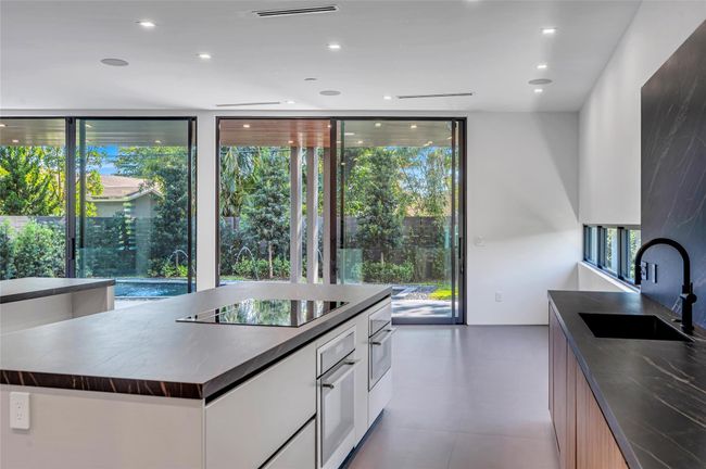 Thermador and Miele Appliances | Image 19