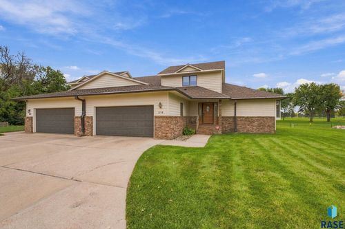 914 S Jayme Cir Circle, Sioux Falls, SD, 57106 | Card Image