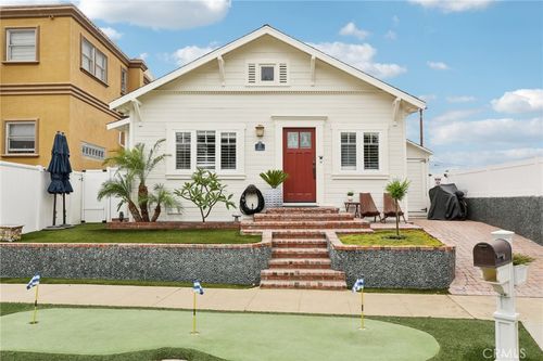 311 S Guadalupe Ave, Redondo Beach, CA, 90277-3810 | Card Image