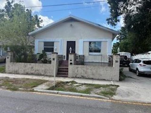 2405 E 17th Ave, TAMPA, FL, 33605-2809 | Card Image