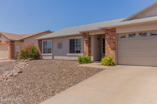 2056 E San Tan Ct, Gilbert, AZ, 85296-3996 | Card Image