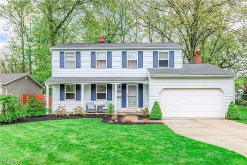 4083 Lydgate Dr, North Olmsted, OH, 44070-1941 | Card Image