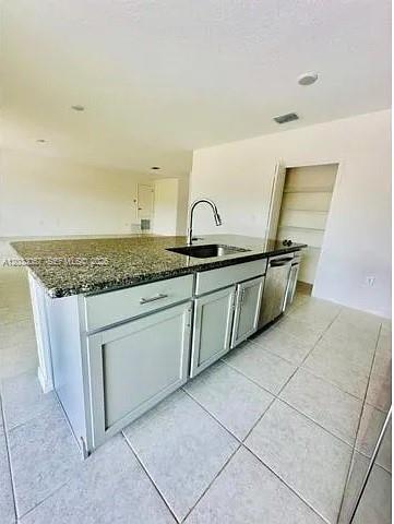 Residential Lease in Palm Bay 3