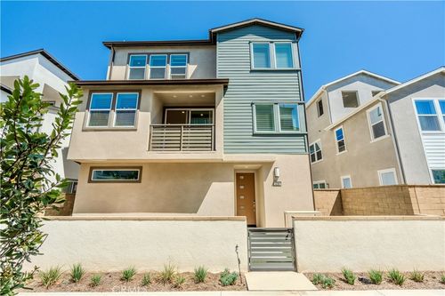426 Lobata, Irvine, CA, 92618-5959 | Card Image