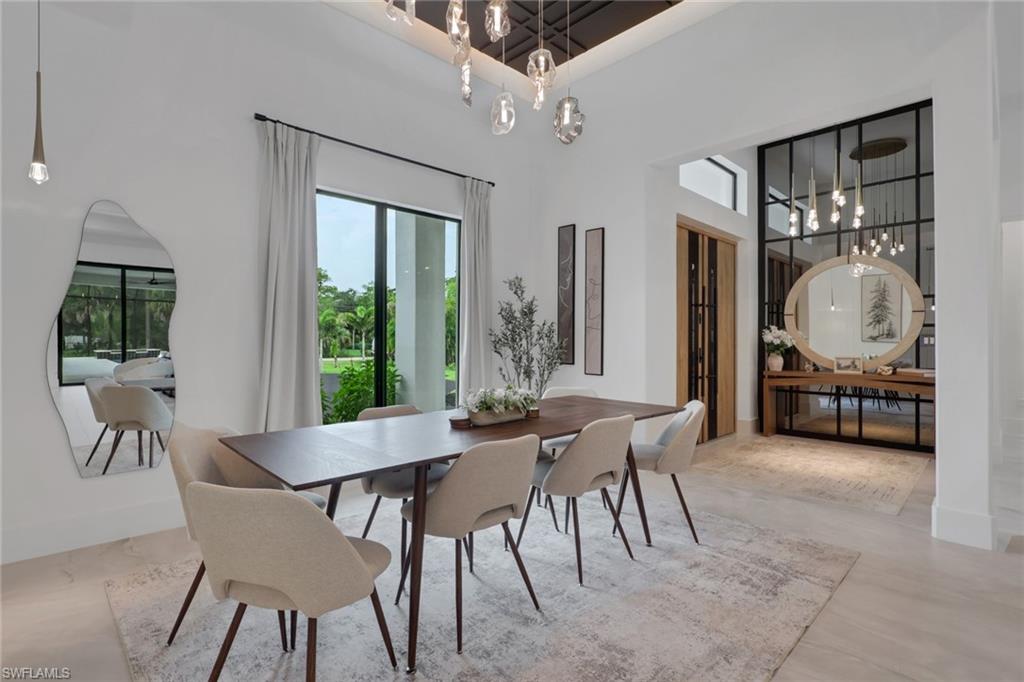Residential in NAPLES 4