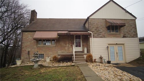 531 Dugan Way, New Kensington, PA, 15068-3832 | Card Image