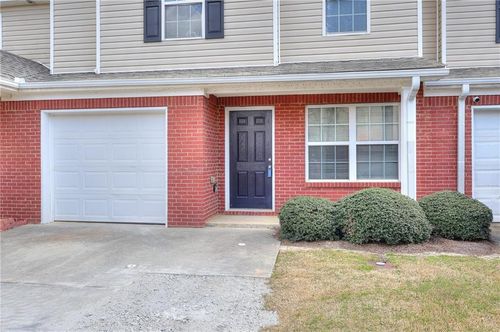 453 Tara Commons Cir, Loganville, GA, 30052-8021 | Card Image