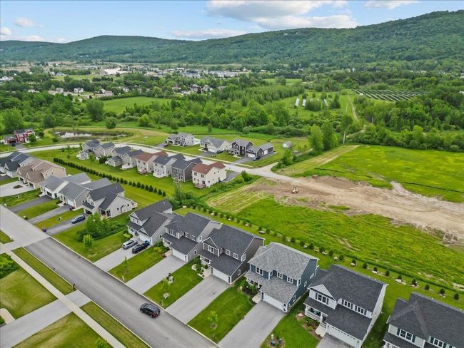 862 Harbor View Dr, Condo with 3 bedrooms, 3 bathrooms and null parking in Saint Albans VT | Image 45