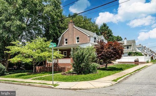 147 Meadowbrook Ave, UPPER DARBY, PA, 19082-1232 | Card Image