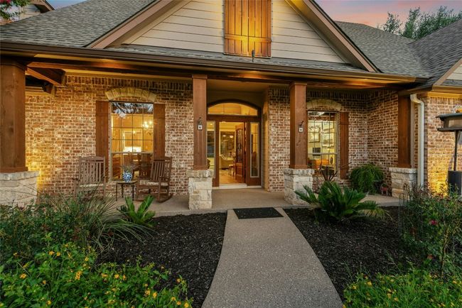 Front Porch | Image 4