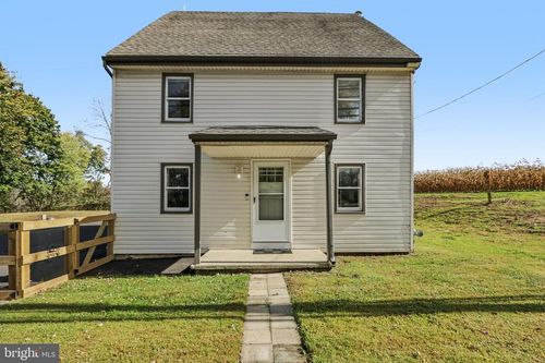 1800 New York Ave, COLUMBUS, NJ, 08022-2018 | Card Image