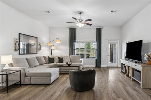 10227 Whitney Reach Dr, Rosharon, TX, 77583-1778 | Card Image
