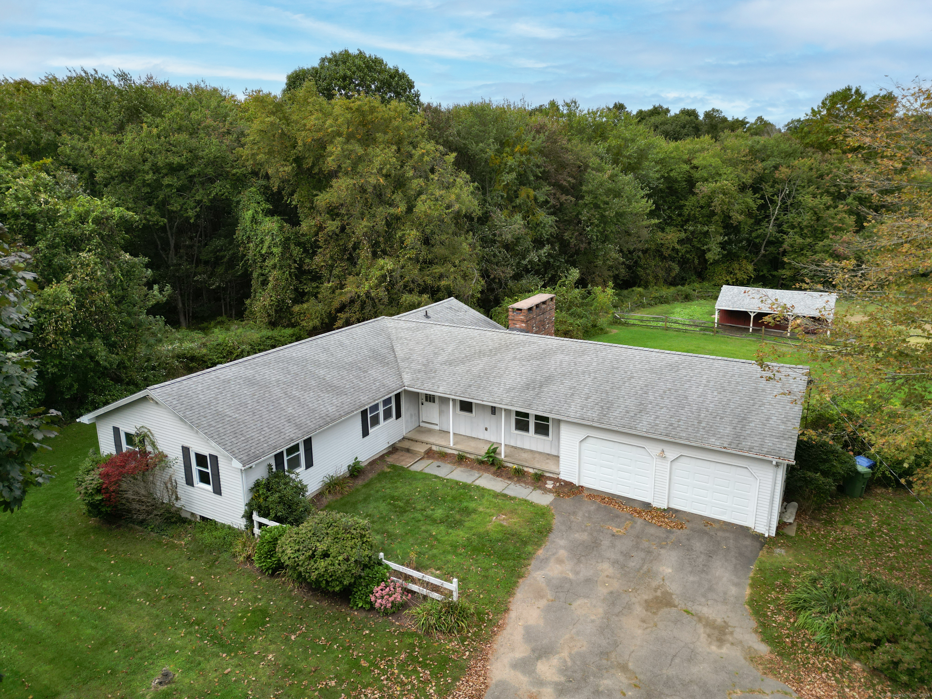 Burnt Hill Rd, Hebron, CT 06248