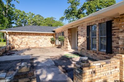 1508 Everglades Drive, House other with 4 bedrooms, 2 bathrooms and null parking in Tyler TX | Image 3