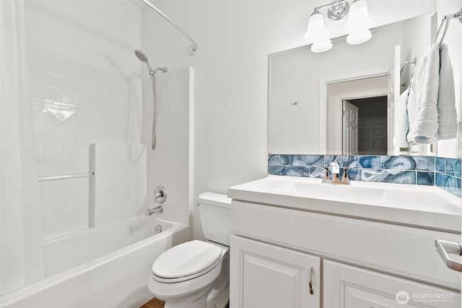 Full bathroom in the hallway. | Image 32
