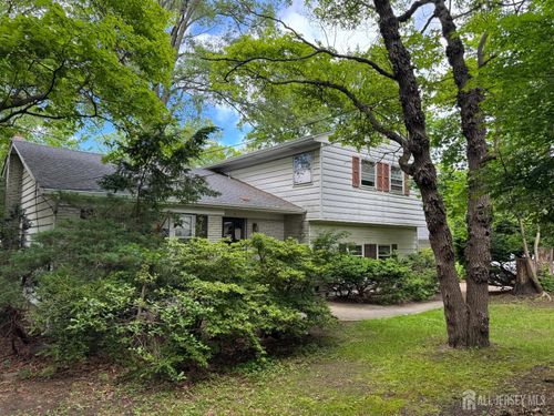 3 Garden Ter, Milltown, NJ, 08850-2112 | Card Image