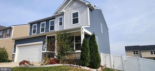 409 Warrenfeltz Pl, STRASBURG, VA, 22657-4373 | Card Image