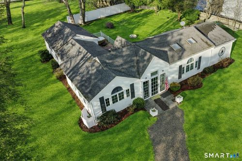 1215 Westover Rd, Stamford, CT, 06902-1037 | Card Image