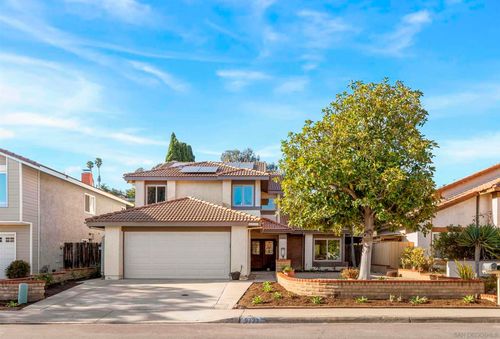 9720 Graceland Way, San Diego, CA, 92129-3514 | Card Image