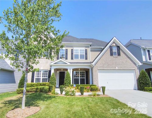 9792 Ravenscroft Ln Nw, Concord, NC, 28027-3591 | Card Image