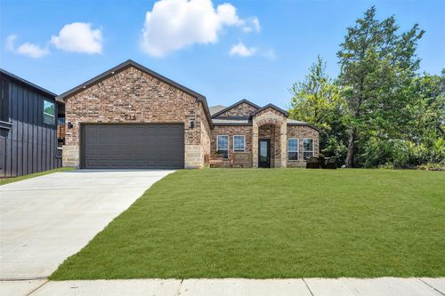 716 Oak Creek Dr, Hutchins, TX, 75141-4130 | Card Image
