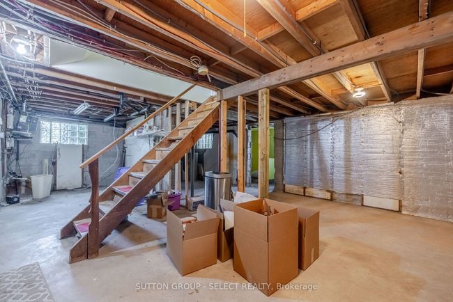 7474 Riverside Dr, House other with 3 bedrooms, 2 bathrooms and 6 parking in Port Franks ON | Image 33