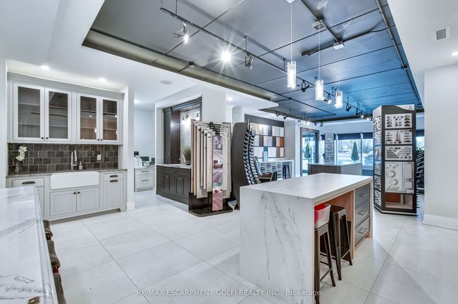 116 - 442 Millen Rd, Home with 0 bedrooms, 0 bathrooms and 4 parking in Stoney Creek ON | Image 10